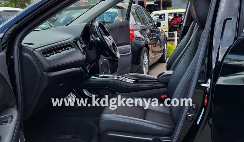 
								HONDA VEZEL ( HYBRID Z HONDA SENSING FF ) full									