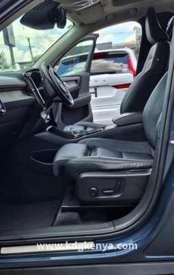 
VOLVO XC40 ( T4 ) full									