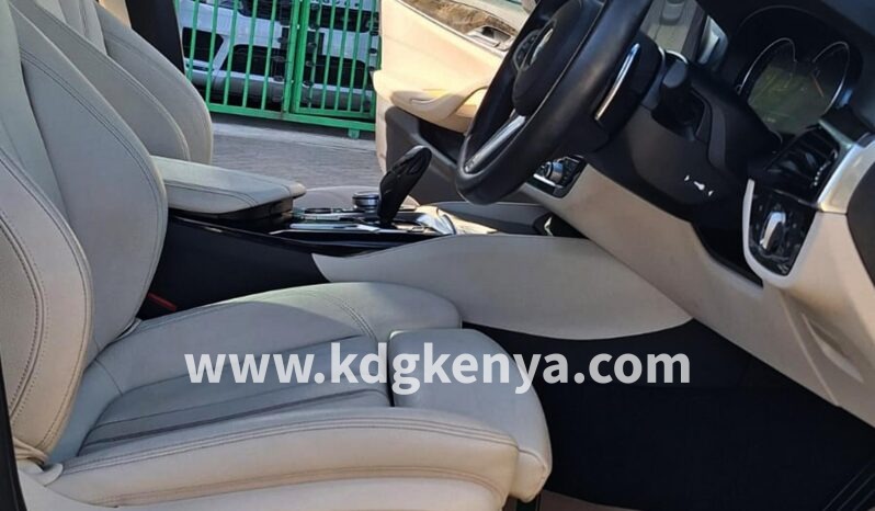 
								BMW 523I (2.0L) full									