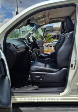 
										TOYOTA- LAND CRUISER PRADO (  TX ) full									