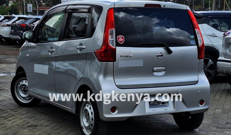 
								NISSAN DAYZ ( 2WD ) full									