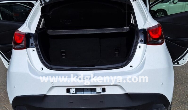 
MAZDA DEMIO ( 2WD) full									