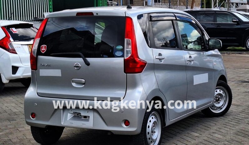 
								NISSAN DAYZ ( 2WD ) full									