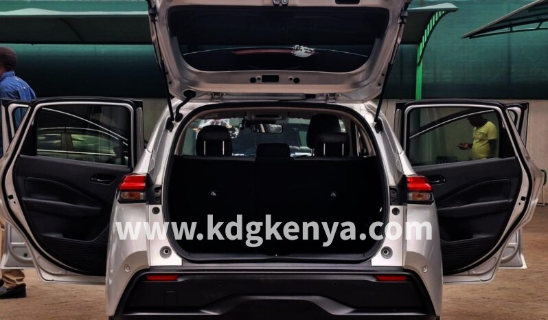 
								NISSAN NOTE FF ( S GRADE ) full									