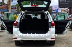 
										TOYOTA CORROLA FIELDER  (HYBRID / 2WD) full									