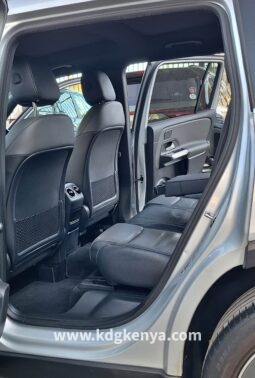 
										MERCEDES BENZ GLB ( 200D 7 SEATER ) full									