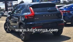 
VOLVO XC40 ( T4 ) full									