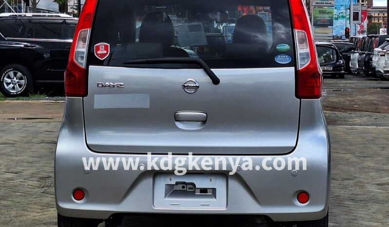 
								NISSAN DAYZ ( 2WD ) full									