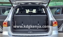 
										MERCEDES BENZ GLB ( 200D 7 SEATER ) full									