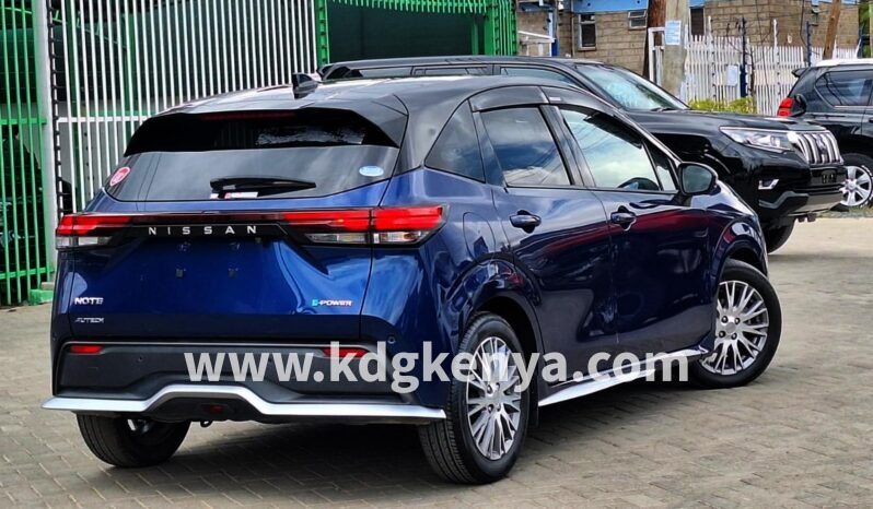 
NISSSAN NOTE  ( AUTECH FF ) full									