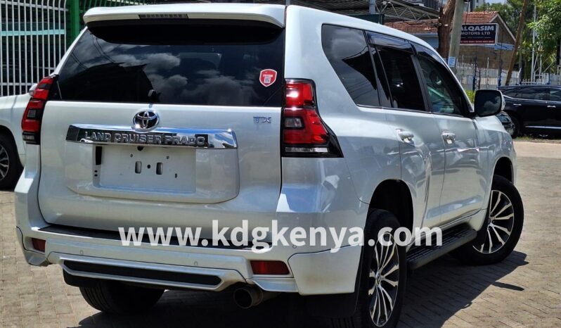 
								TOYOTA- LAND CRUISER PRADO (  TX ) full									