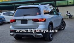 
										MERCEDES BENZ GLB ( 200D 7 SEATER ) full									