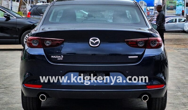 
								MAZDA – MAZDA 3  ( 15C corporate specif ) full									