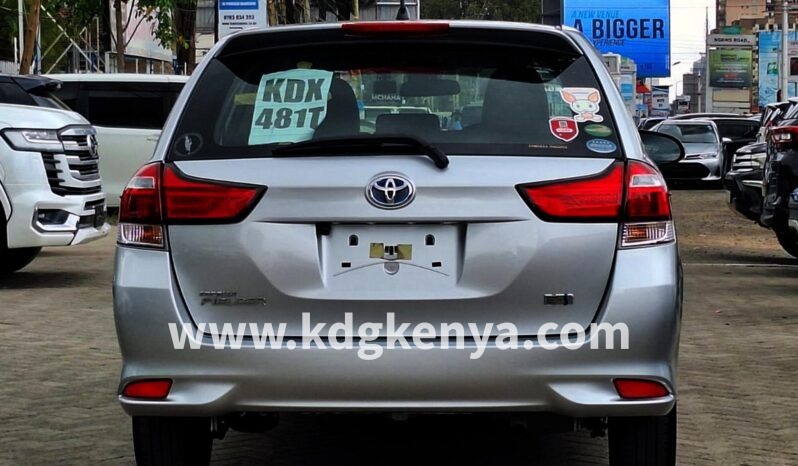 
								TOYOTA COROLLA FIELDER FF ( EX HYBRID ) full									