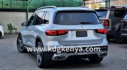 
										MERCEDES BENZ GLB ( 200D 7 SEATER ) full									