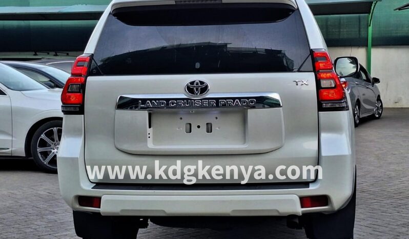 
								TOYOTA – LAND CRUISER PRADO (TX / 7 SEATER) full									