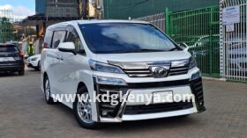 TOYOTA VELLFIRE ( 2.5X  6 SEATER )