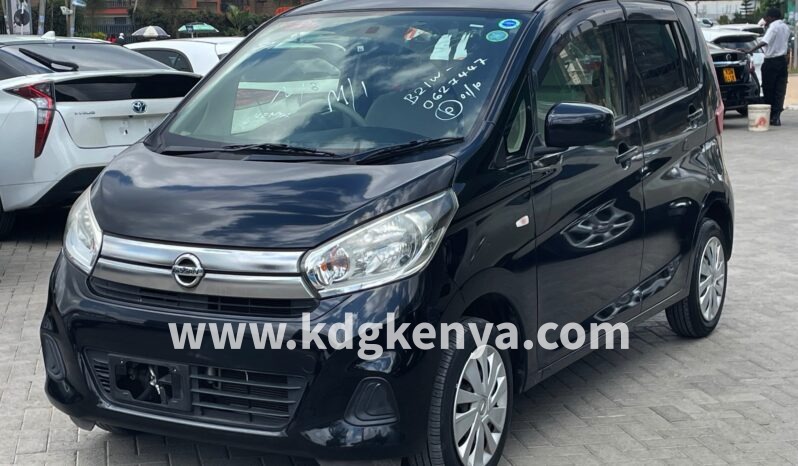 
								NISSAN DAYZ ( FF) full									