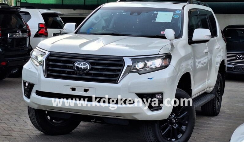 
								TOYOTA – LAND CRUISER PRADO (TX / 7 SEATER) full									