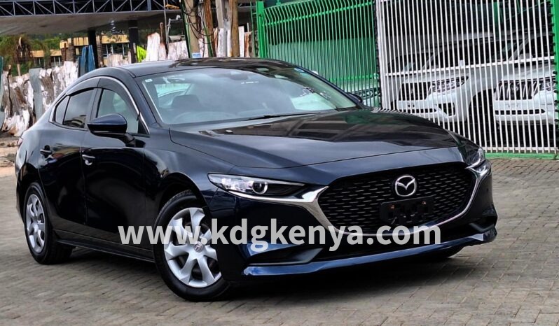 
								MAZDA – MAZDA 3  ( 15C corporate specif ) full									