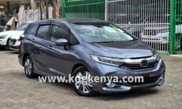 HONDA SHUTTLE ( HYBRID X HONDA SENSING )