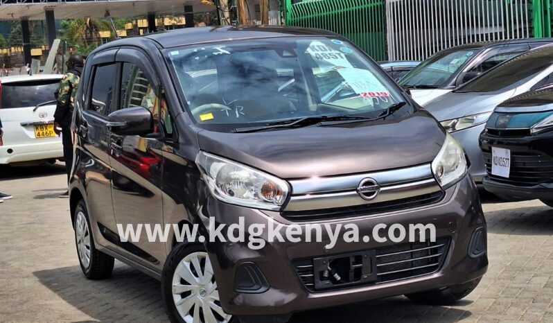 
								NISSAN DAYZ FF ( X GRADE ) full									