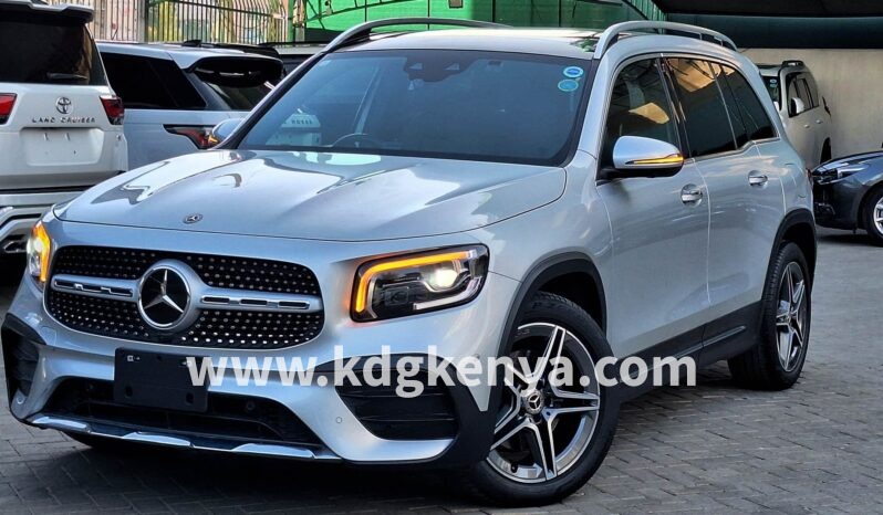 
								MERCEDES BENZ GLB ( 200D 7 SEATER ) full									