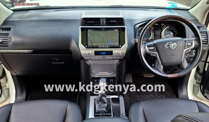 
								TOYOTA – LAND CRUISER PRADO (TX / 7 SEATER) full									