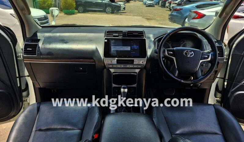 
								TOYOTA- LAND CRUISER PRADO (  TX ) full									