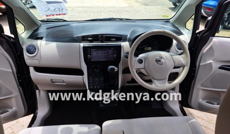 
								NISSAN DAYZ FF ( X GRADE ) full									