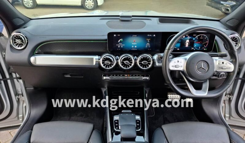 
								MERCEDES BENZ GLB ( 200D 7 SEATER ) full									