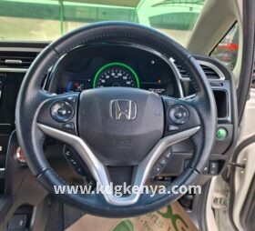 HONDA SHUTTLE( HYBRID X HONDA SENSING )
