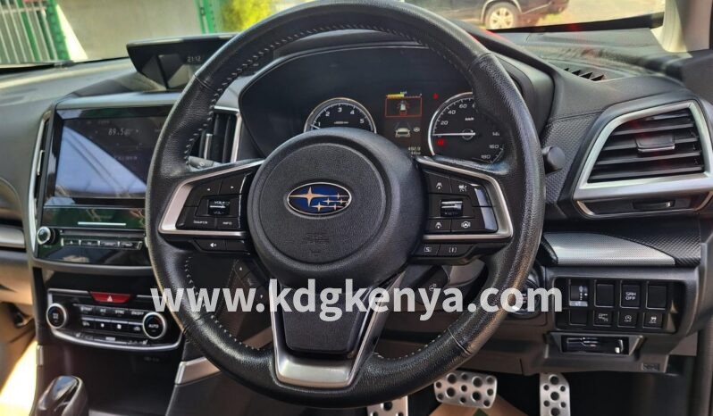 
SUBARU FORESTER FULL4WD ( PREMIUM 4WD ) full									