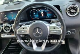 MERCEDES BENZ GLB ( 200D 7 SEATER )