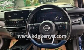 NISSSAN NOTE  ( AUTECH FF )