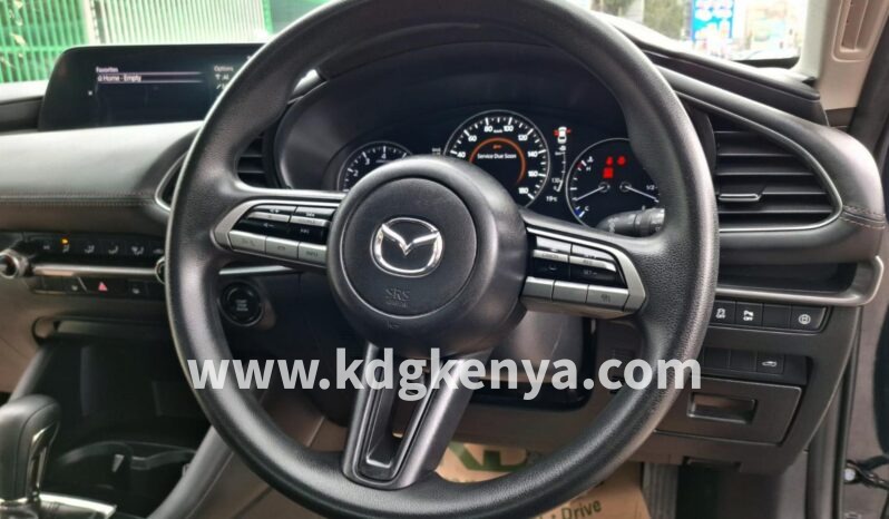 
								MAZDA – MAZDA 3  ( 15C corporate specif ) full									