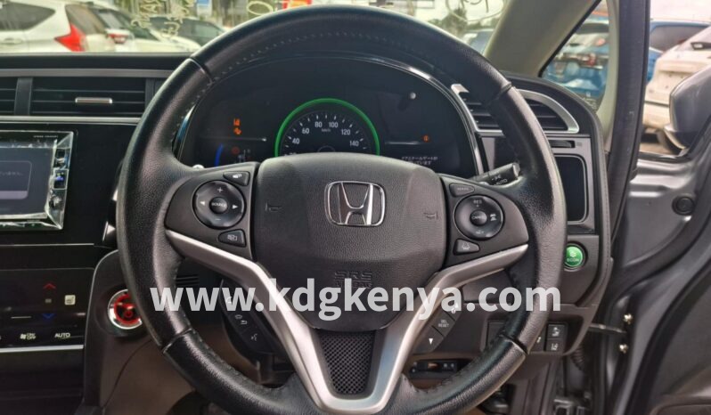 
								HONDA SHUTTLE ( HYBRID X HONDA SENSING ) full									