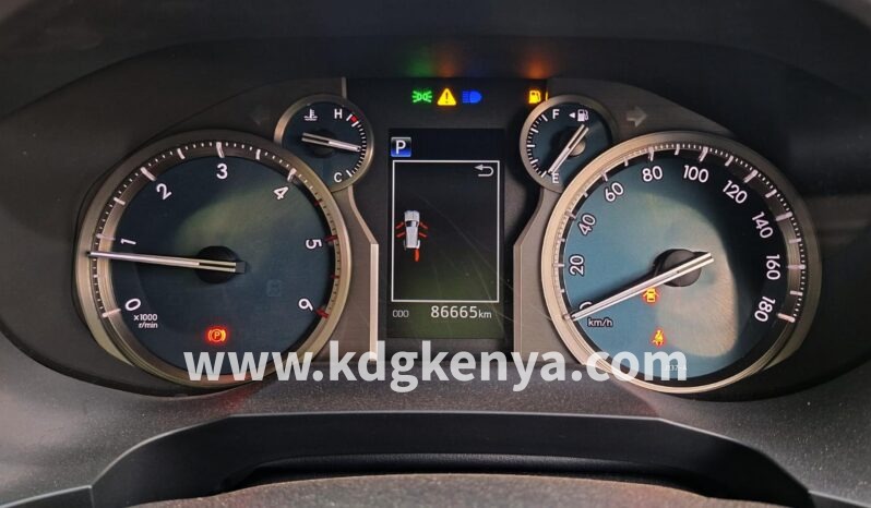 
								TOYOTA – LAND CRUISER PRADO (TX / 7 SEATER) full									