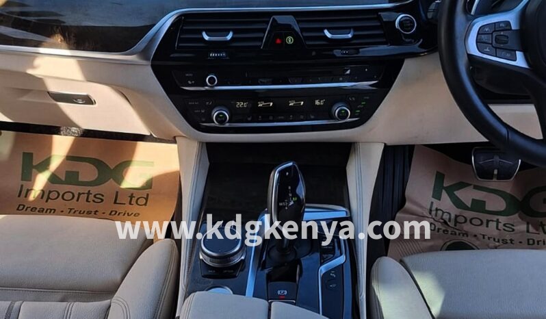 
								BMW 523I (2.0L) full									