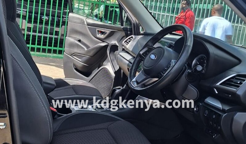 
SUBARU FORESTER FULL4WD ( PREMIUM 4WD ) full									