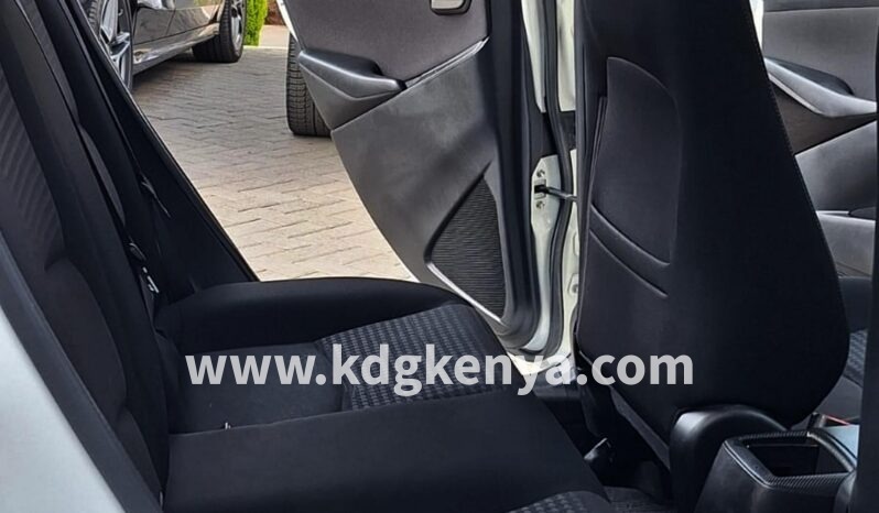 
MAZDA DEMIO ( 2WD) full									