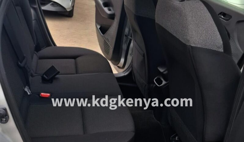 
								NISSAN NOTE FF ( S GRADE ) full									