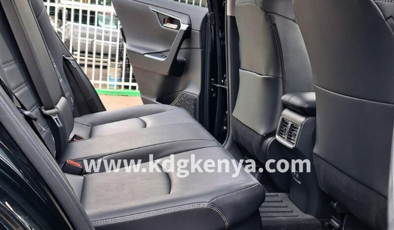 
								TOYOTA RAV 4 FULL4WD ( HYBRID G ) full									