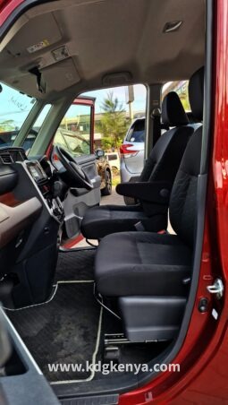 
										TOYOTA ROOMY FF ( G GRADE COZZY EDITION ) full									