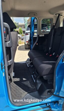 
										TOYOTA ROOMY FF ( G GRADE ) full									