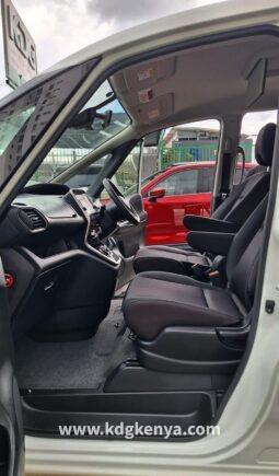 
NISSAN SERENA  FF ( E- POWER HIGHWAY STAR V ) full									