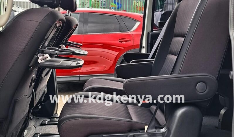 
NISSAN SERENA  FF ( E- POWER HIGHWAY STAR V ) full									