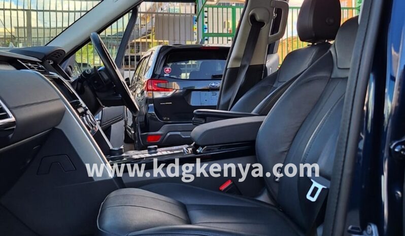 
								LAND ROVER DISCOVERY full									