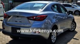 
										MAZDA ( MAZDA 2 ) full									
