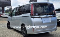 
										TOYOTA NOAH FF ( HYBRID- 7 SEATER ) full									